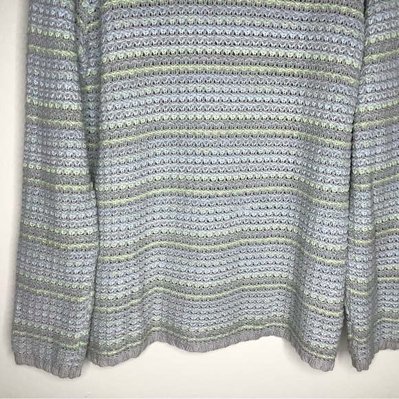 < Liz Claiborne Pastel Knit Collared Oversized Sweater > - Picture 3 of 7